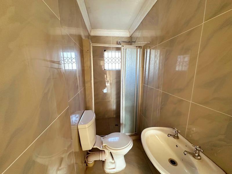 To Let 2 Bedroom Property for Rent in Northcrest Eastern Cape